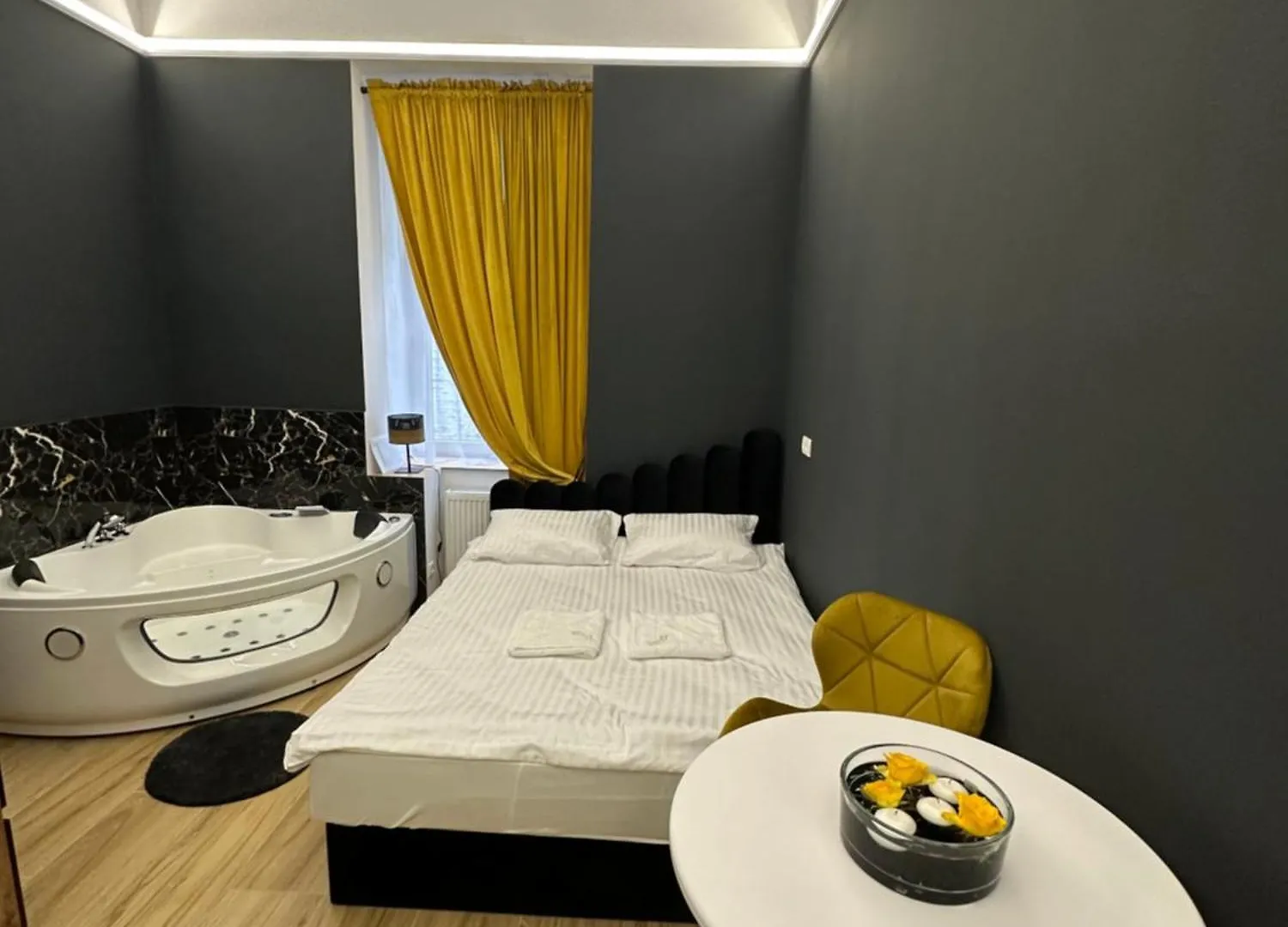 Jacuzzi Berka Apartamenty Krakow Apartment