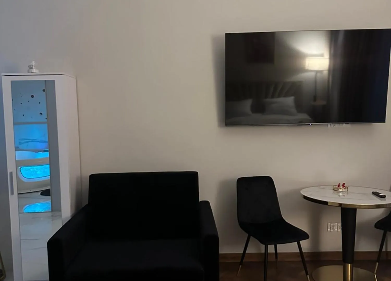 Apartment Jacuzzi Berka Apartamenty Krakow Poland
