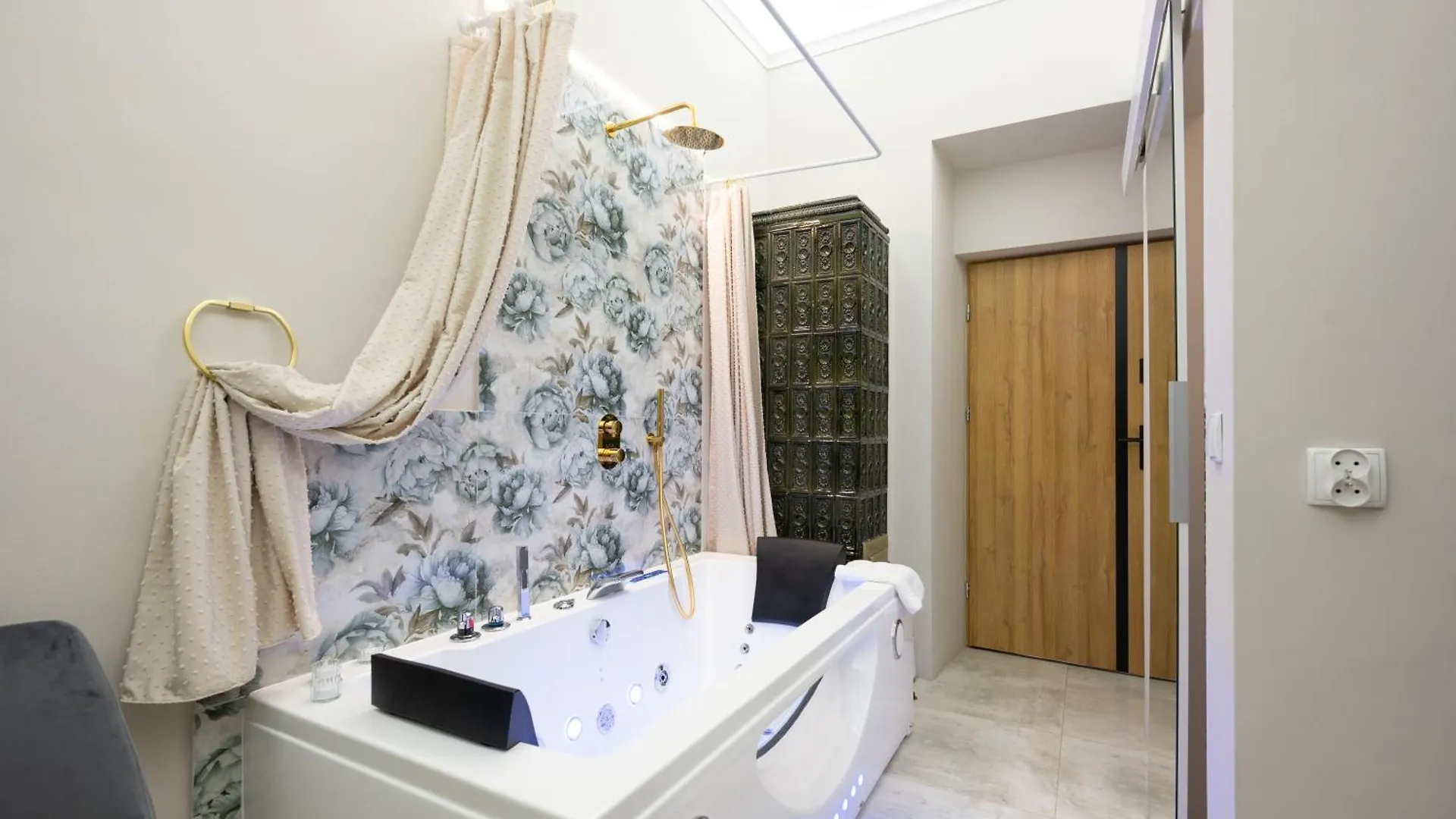 Jacuzzi Berka Apartamenty Krakow Apartment